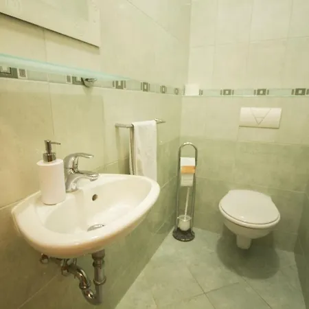 Апартаменты Seaside With A Swimming Pool Okrug Gornji, Ciovo - 5960